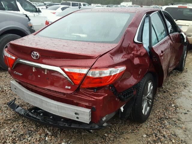 4T1BF1FK8HU801121 - 2017 TOYOTA CAMRY LE RED photo 4