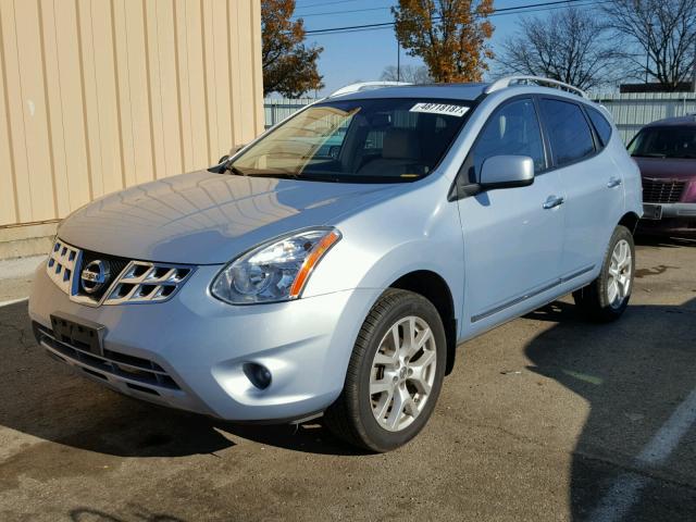 JN8AS5MV9BW301890 - 2011 NISSAN ROGUE S SILVER photo 2