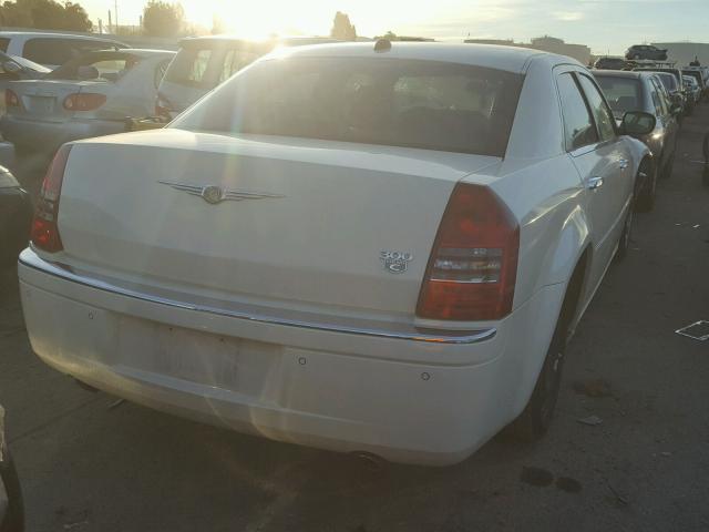 2C3LA63H16H106853 - 2006 CHRYSLER 300C WHITE photo 4