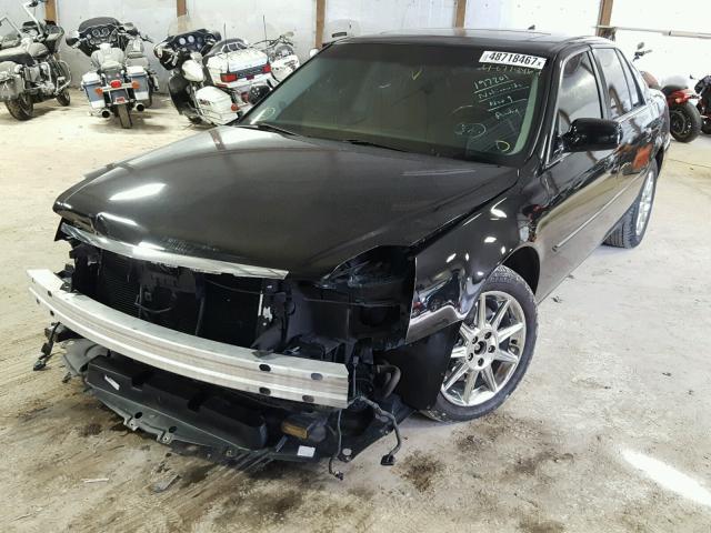 1G6KD5EY6AU128071 - 2010 CADILLAC DTS LUXURY BLACK photo 2