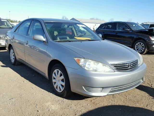 4T1BE32K86U706818 - 2006 TOYOTA CAMRY LE SILVER photo 1