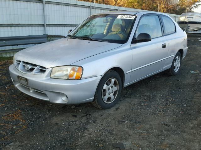 KMHCG35C52U190253 - 2002 HYUNDAI ACCENT GS SILVER photo 2