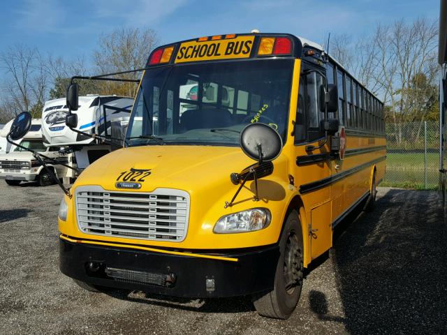 4UZABRDK89CAG7014 - 2009 FREIGHTLINER CHASSIS B2 YELLOW photo 2