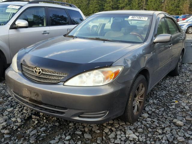 JTDBE32KX30149837 - 2003 TOYOTA CAMRY LE GRAY photo 2