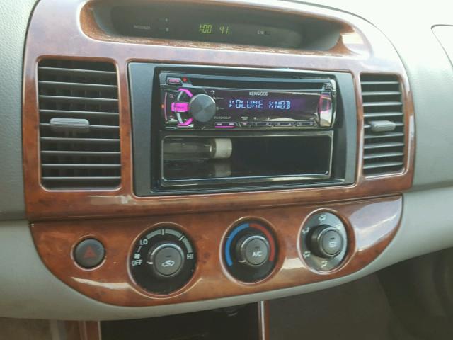 JTDBE32KX30149837 - 2003 TOYOTA CAMRY LE 灰色 照片 9