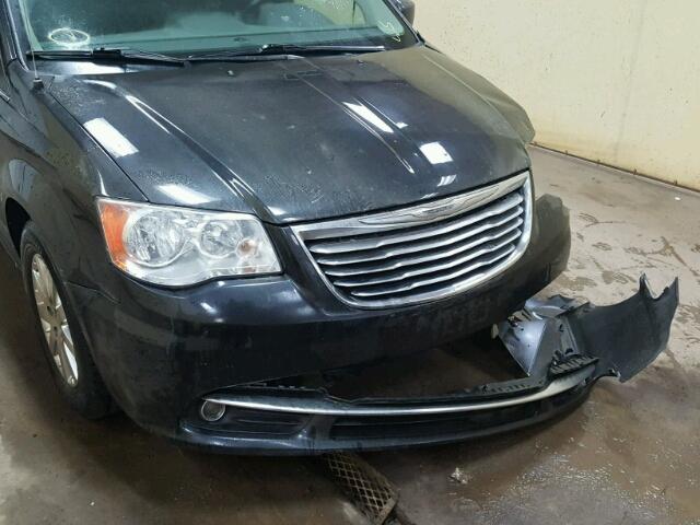 2C4RC1BG4DR621526 - 2013 CHRYSLER TOWN & COU BLACK photo 9