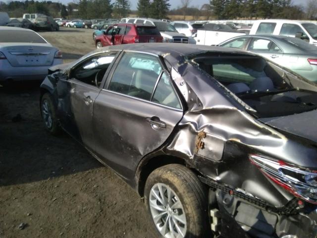 4T4BF1FK5FR514368 - 2015 TOYOTA CAMRY LE GRAY photo 9