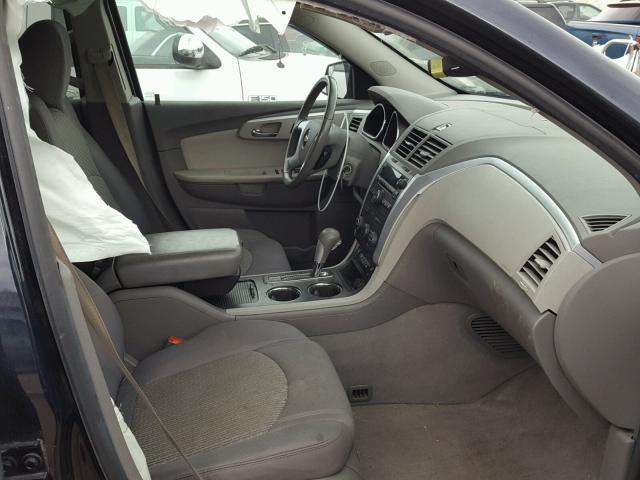 1GNKVGEDXBJ222824 - 2011 CHEVROLET TRAVERSE L BLUE photo 5