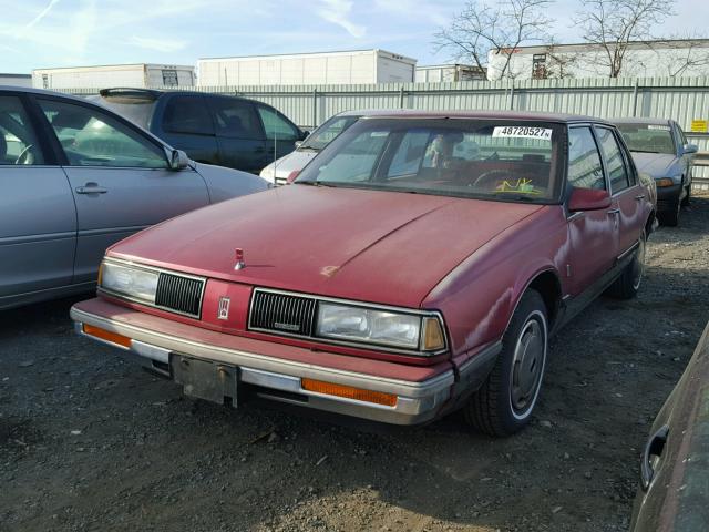 1G3HN54C8JW372402 - 1988 OLDSMOBILE DELTA 88 R RED photo 2