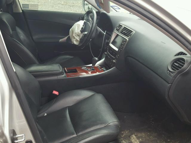 JTHBK262675038836 - 2007 LEXUS IS 250 SILVER photo 5