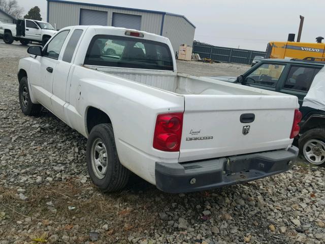 1D7HE22K15S345490 - 2005 DODGE DAKOTA ST WHITE photo 3