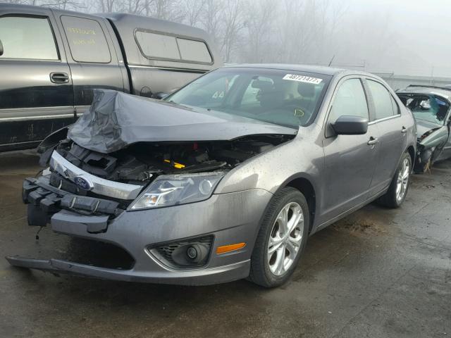 3FAHP0HAXCR219070 - 2012 FORD FUSION SE GRAY photo 2