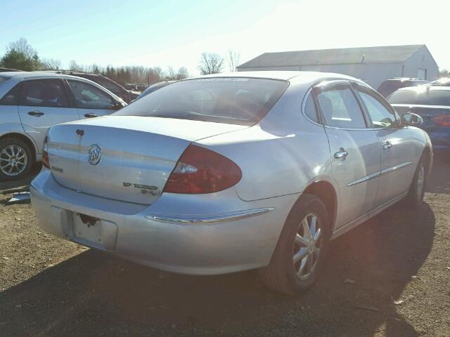 2G4WD532X51340322 - 2005 BUICK LACROSSE C SILVER photo 4