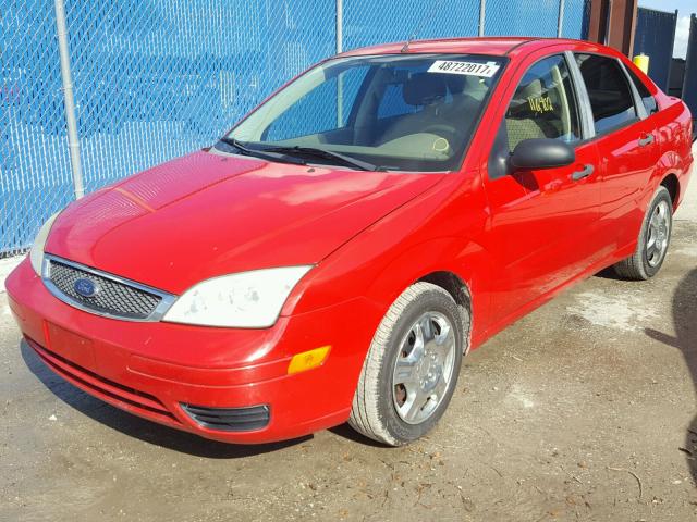 1FAHP34N57W350856 - 2007 FORD FOCUS ZX4 RED photo 2