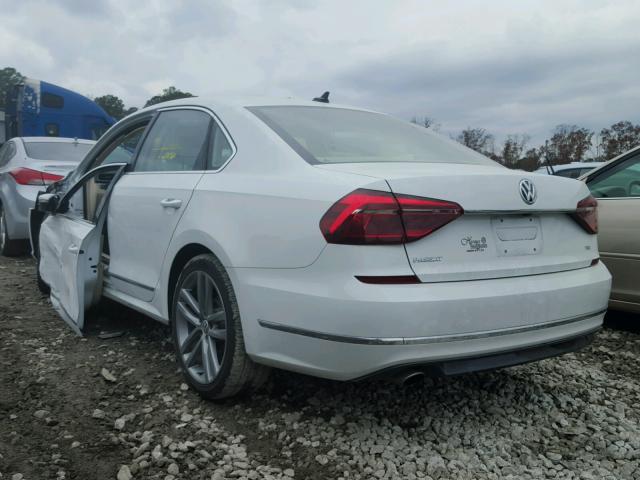 1VWDT7A36HC050113 - 2017 VOLKSWAGEN PASSAT R-L WHITE photo 3