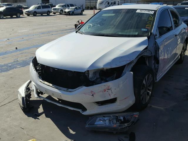 1HGCR2F39DA098205 - 2013 HONDA ACCORD LX WHITE photo 9