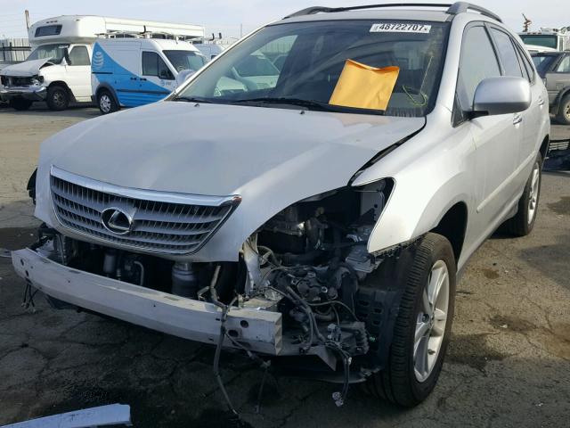 JTJGW31U582851529 - 2008 LEXUS RX 400H SILVER photo 2