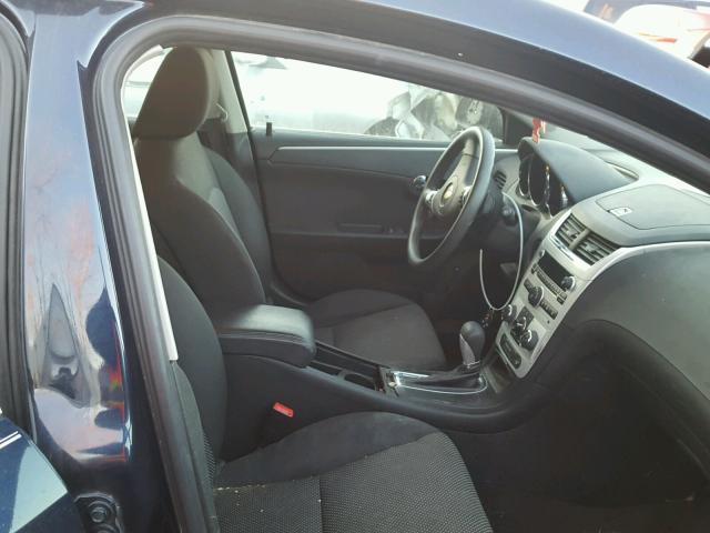 1G1ZC5EB7A4129815 - 2010 CHEVROLET MALIBU 1LT BLUE photo 5