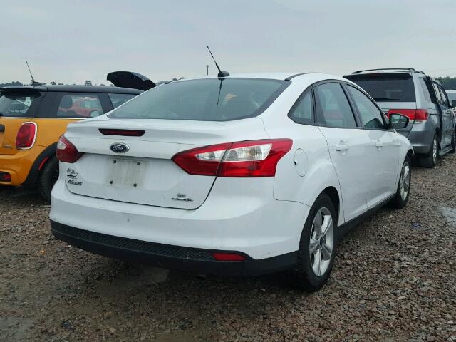 1FADP3F25EL348962 - 2014 FORD FOCUS SE WHITE photo 4