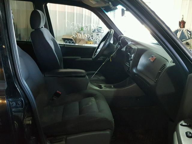 1FMZU77E82UB30251 - 2002 FORD EXPLORER S 黑色 照片 5