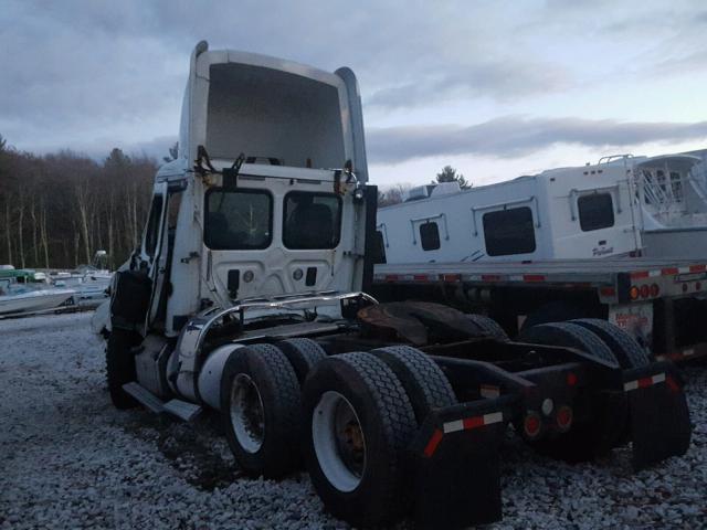 1FUJGEDR4DSFB3811 - 2013 FREIGHTLINER CASCADIA 1 WHITE photo 3