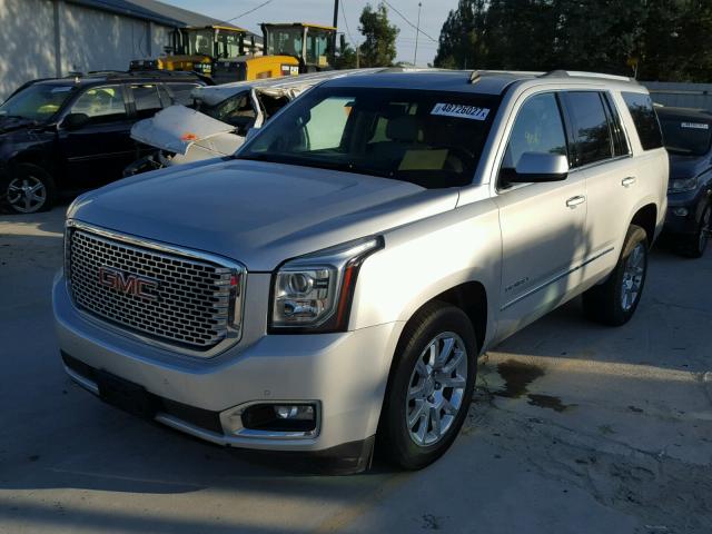 1GKS1CKJ6FR133710 - 2015 GMC YUKON DENA SILVER photo 2