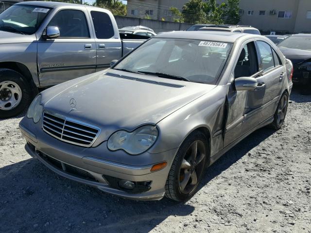 WDBRF40J55F670524 - 2005 MERCEDES-BENZ C 230K SPO SILVER photo 2