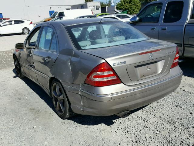 WDBRF40J55F670524 - 2005 MERCEDES-BENZ C 230K SPO SILVER photo 3