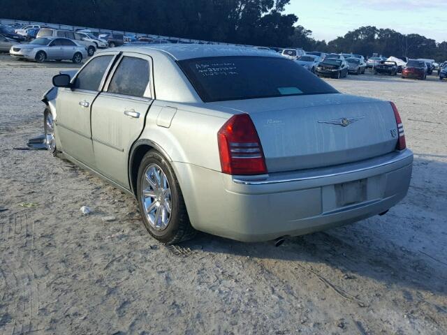 2C3KA63H46H290276 - 2006 CHRYSLER 300C GREEN photo 3