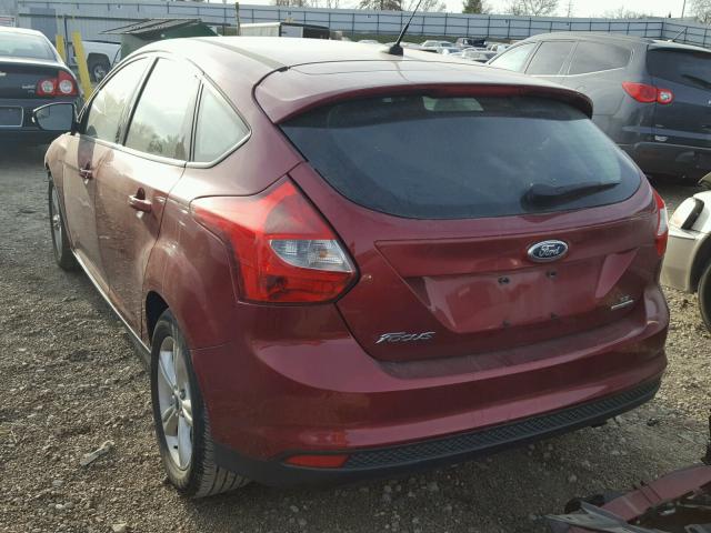 1FADP3K24EL431045 - 2014 FORD FOCUS SE RED photo 3