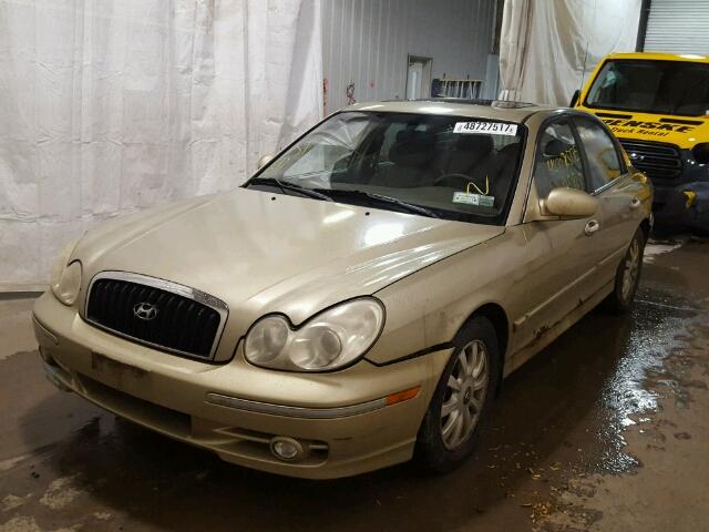 KMHWF35HX3A868011 - 2003 HYUNDAI SONATA GLS GOLD photo 2