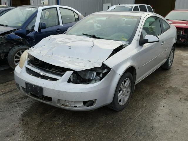 1G1AL15F677354968 - 2007 CHEVROLET COBALT LT SILVER photo 2