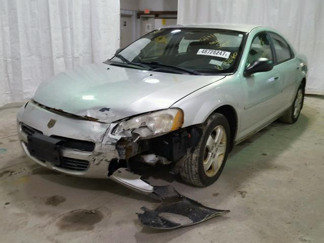 1B3EL46X62N238211 - 2002 DODGE STRATUS SE GRAY photo 2