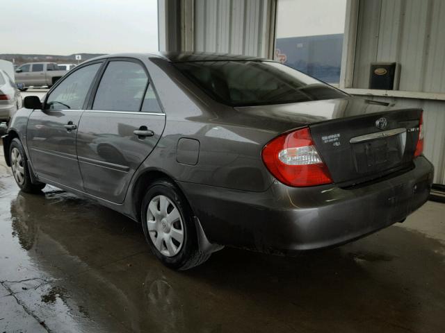 4T1BE32K13U671440 - 2003 TOYOTA CAMRY LE BROWN photo 3