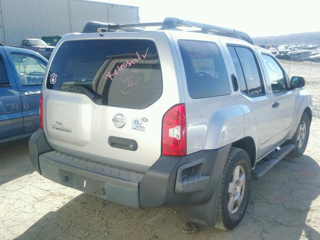 5N1AN08UX8C504722 - 2008 NISSAN XTERRA OFF SILVER photo 4