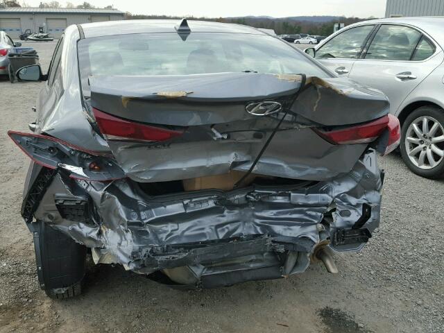 KMHD74LF0HU123513 - 2017 HYUNDAI ELANTRA SE GRAY photo 9