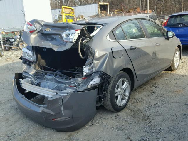 1G1BG5SE5H7236763 - 2017 CHEVROLET CRUZE LT GRAY photo 4