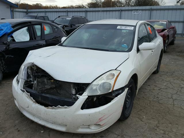 1N4AL2AP2BN458847 - 2011 NISSAN ALTIMA BAS WHITE photo 2