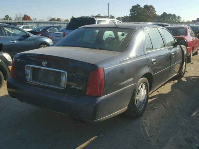 1G6KD54Y73U115057 - 2003 CADILLAC DEVILLE BLUE photo 4