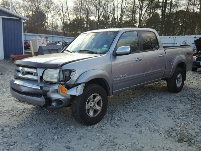 5TBDT44166S530121 - 2006 TOYOTA TUNDRA DOU SILVER photo 2