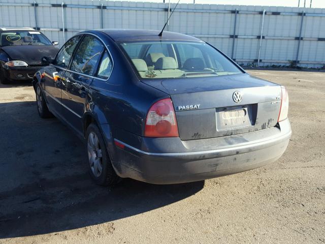 WVWTH63B03P381088 - 2003 VOLKSWAGEN PASSAT GLX GRAY photo 3