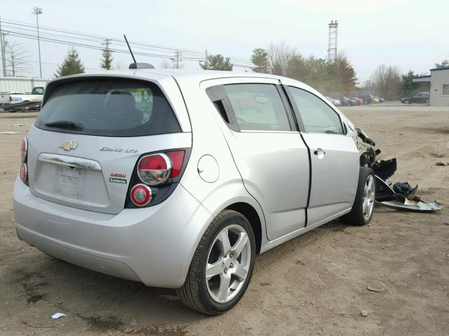 1G1JE6SB9G4134525 - 2016 CHEVROLET SONIC LTZ SILVER photo 4