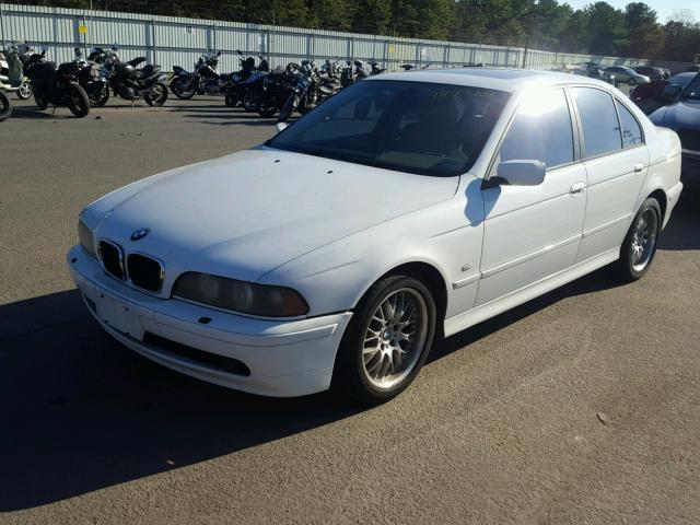 WBADT63461CF03980 - 2001 BMW 530 I AUTO WHITE photo 2