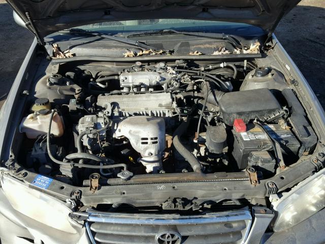 4T1BG22K7YU707787 - 2000 TOYOTA CAMRY CE GRAY photo 7