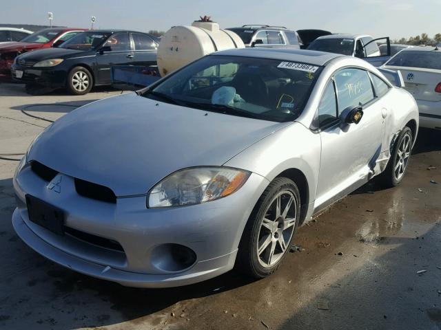 4A3AK64F08E024875 - 2008 MITSUBISHI ECLIPSE SE SILVER photo 2