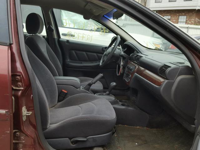 1B3EJ46X71N620610 - 2001 DODGE STRATUS SE BURGUNDY photo 5