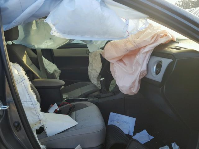 2T1BPRHE1HC817715 - 2017 TOYOTA COROLLA LE 灰色 照片 5