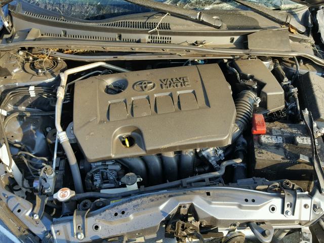 2T1BPRHE1HC817715 - 2017 TOYOTA COROLLA LE 灰色 照片 7