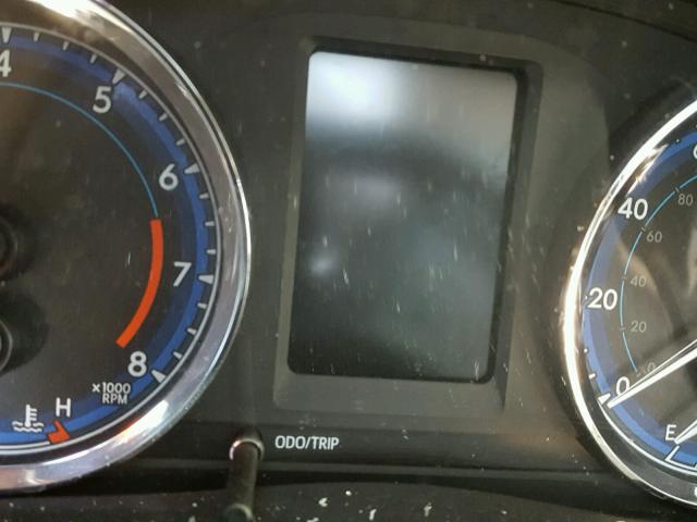 2T1BPRHE1HC817715 - 2017 TOYOTA COROLLA LE 灰色 照片 8