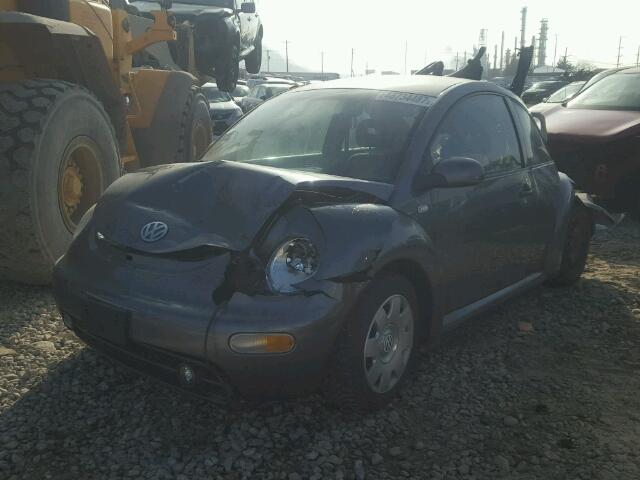 3VWCK21C72M412876 - 2002 VOLKSWAGEN NEW BEETLE 灰色 照片 2